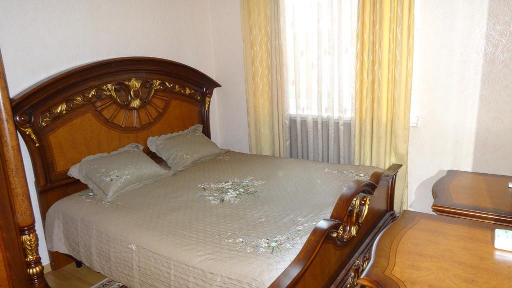 Apartment vake-saburtalo Tbilisi Buitenkant foto