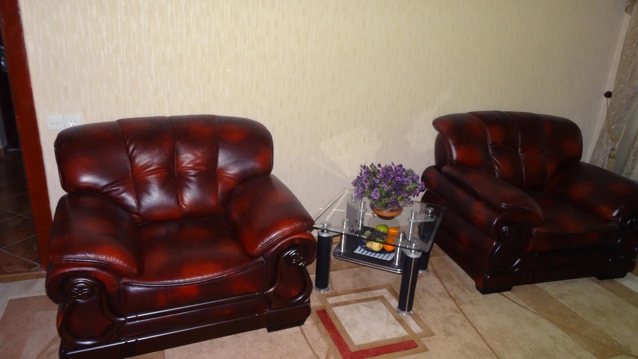 Apartment vake-saburtalo Tbilisi Buitenkant foto